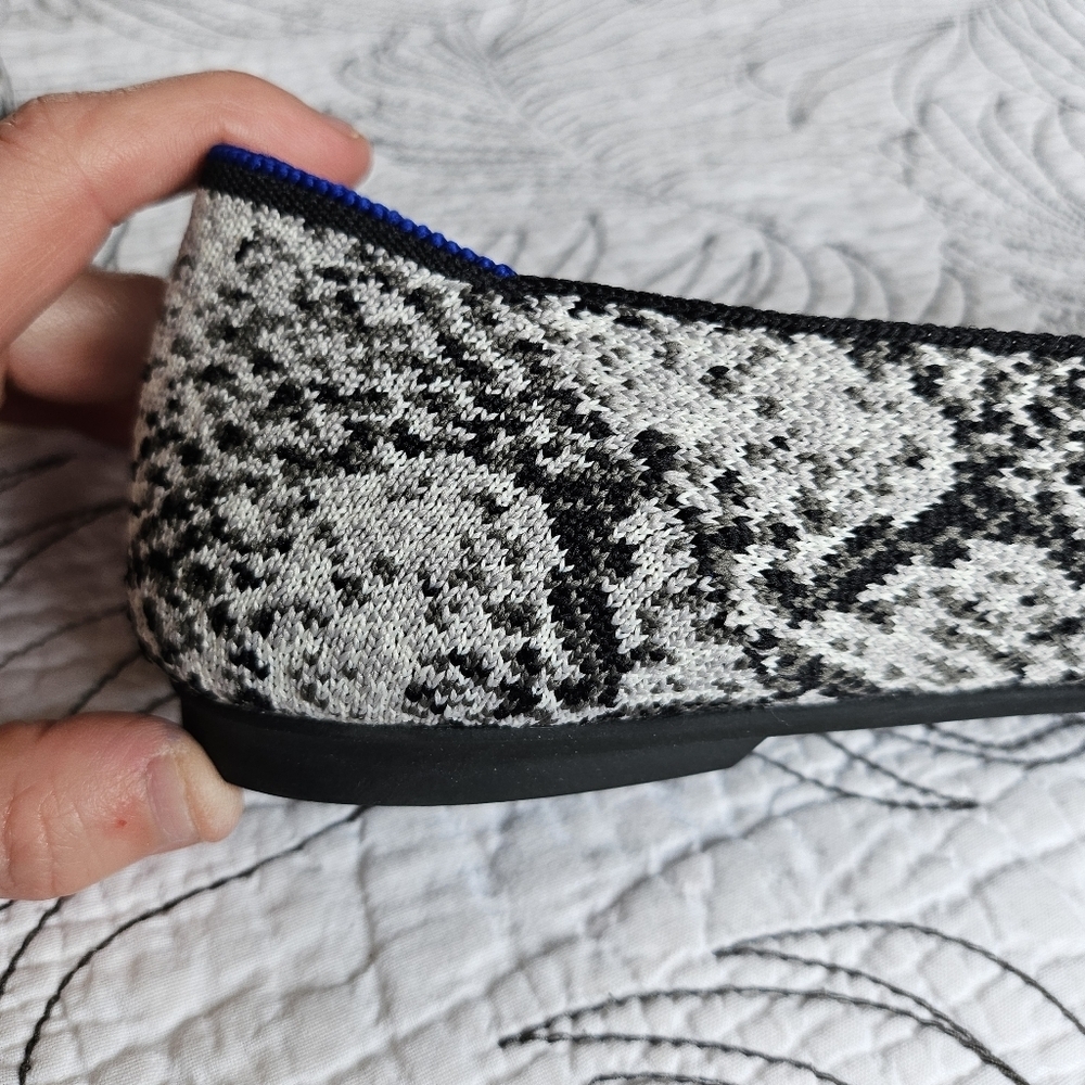 Euc Rothy’s White Python Snake Almond Loafers Fla… - image 8